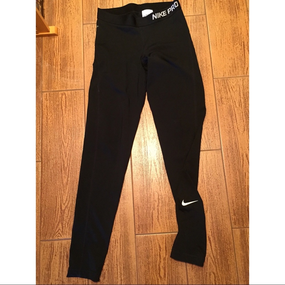 Nike Pro Ankle length leggings